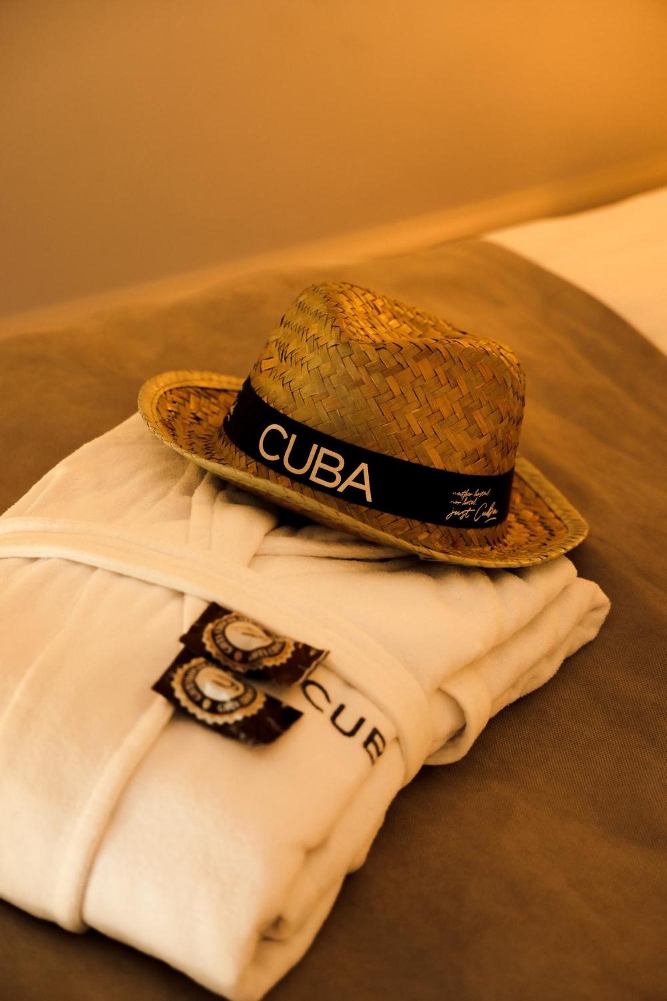 Hotel Hostal Cuba Палма де Майорка Екстериор снимка